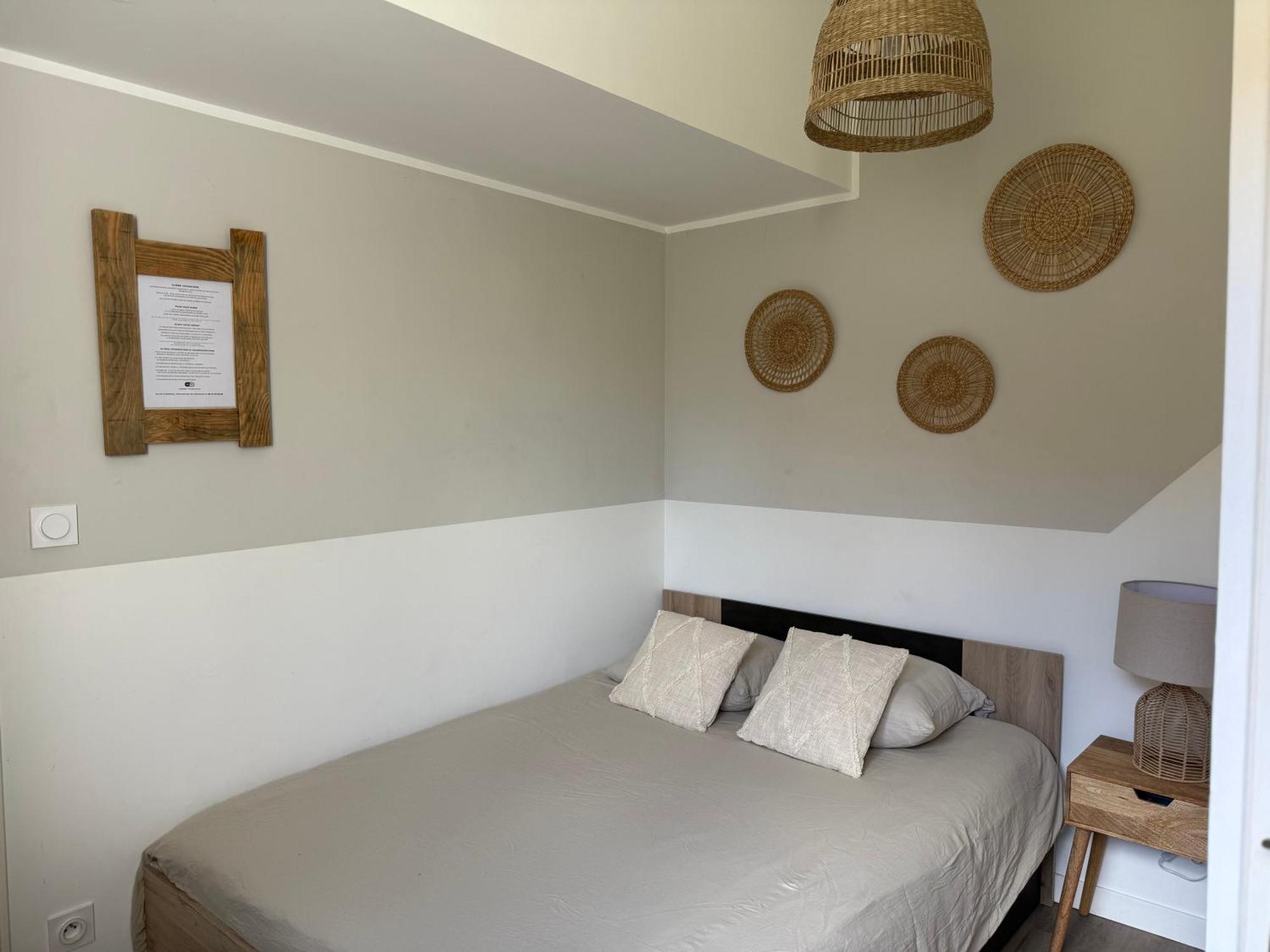 Loft, Studio And Love Rooms Bourg-Saint-Christophe Exterior foto